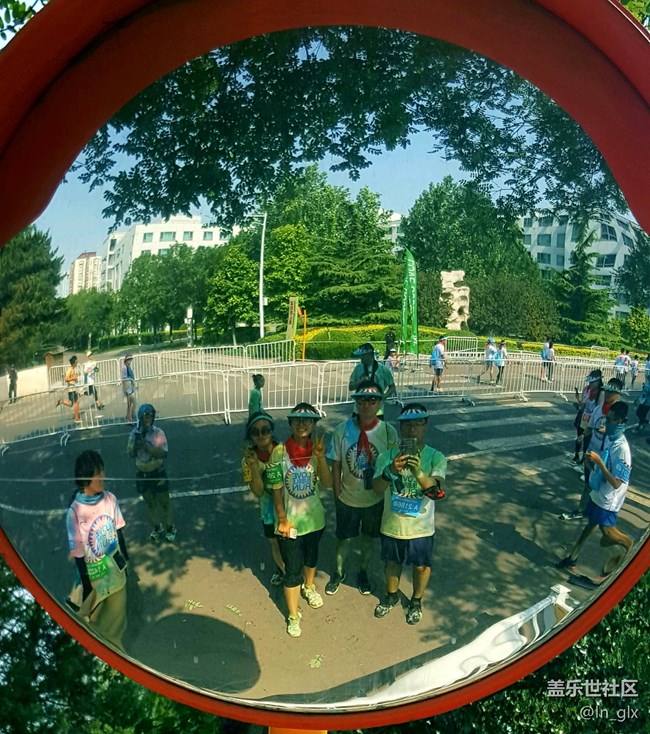 感谢社区组织的泡泡跑活动