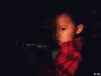 光制造出的情绪