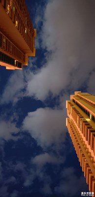 【行走，发现】+夜色