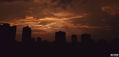 晚霞