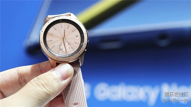 三星Galaxy Watch现场实拍图赏:看上去就像是一块真机械表 三星Galaxy Watch现场实拍图赏:看上去就像是一块真机械表