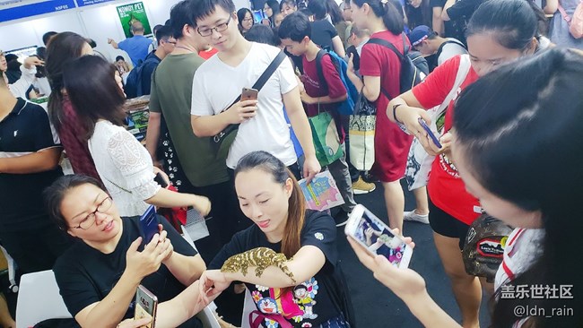 【活动回顾】上海星部落带你玩转亚洲宠物展