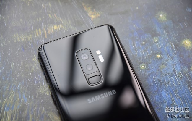 三星Galaxy S9+外观鉴赏：精致是与生俱来的气质！