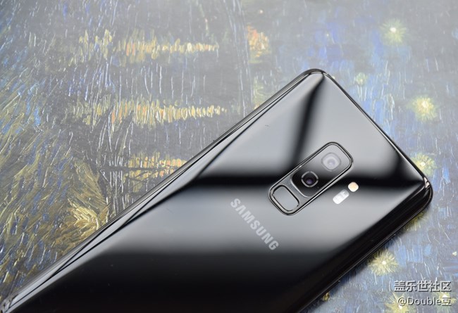 三星Galaxy S9+外观鉴赏：精致是与生俱来的气质！