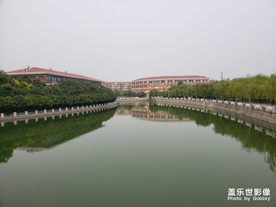 美丽的学校