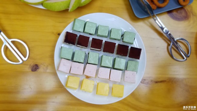 一家咖啡馆的美食和美景