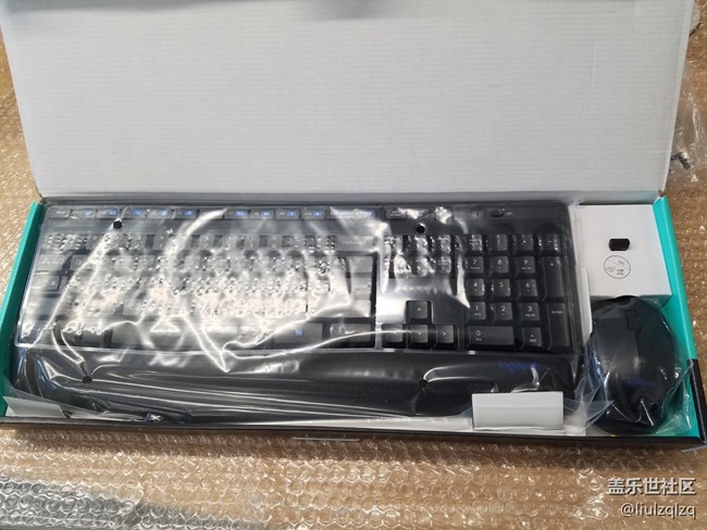 #星币兑好礼#成功兑换到了罗技无线鼠标键盘套装（更新图片）
