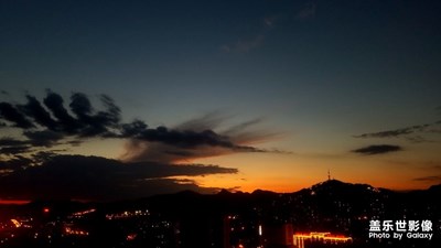 夜拍府君山