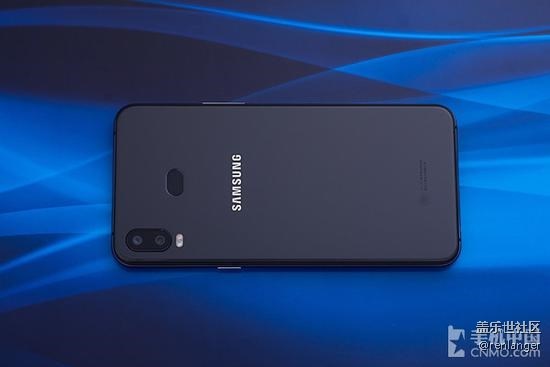 三星Galaxy A6s评测 年轻人的全新选择