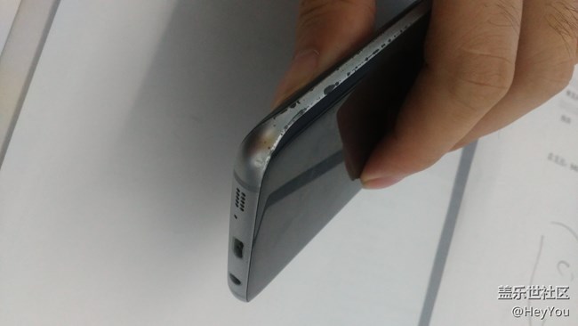 【急】s7edge充电时屏幕右下角跳动闪烁，好怕怕【视频】