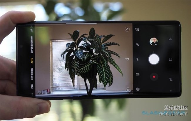 三星安卓9.0升级新细节：相机UI界面微调，趋iOS相机设计