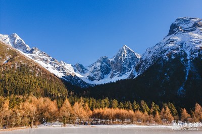 【为中国添色】川西初雪