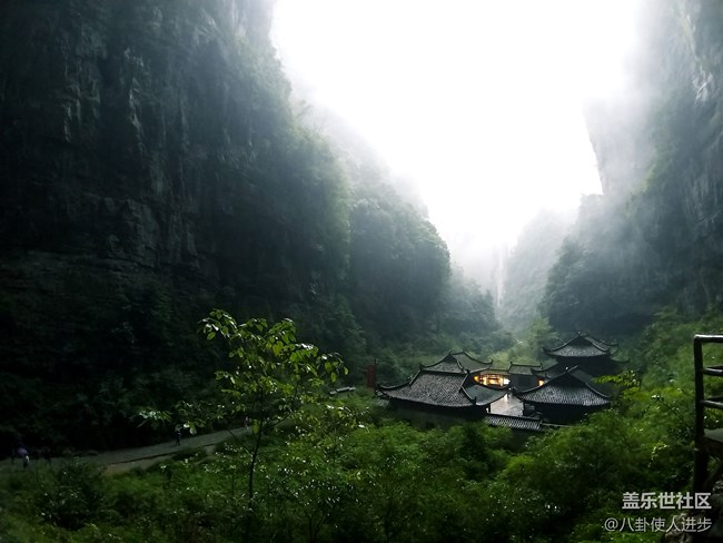 一机走天下 重庆武隆人间仙境大自然的馈赠