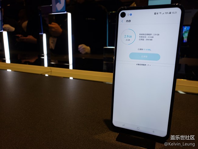 三星A8s，揭开屏幕神秘面纱，Ace王者归来。