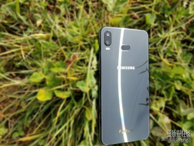 【126-127期：三星黑瞳全视屏 Galaxy A8s正式发布】