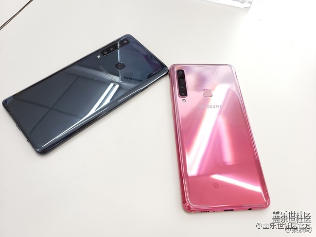 【126-127期：三星黑瞳全视屏 Galaxy A8s正式发布】