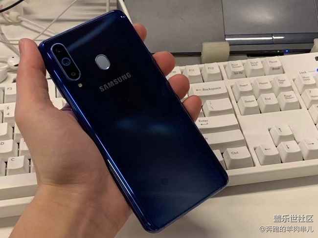 就现在，晒出你面前的东西