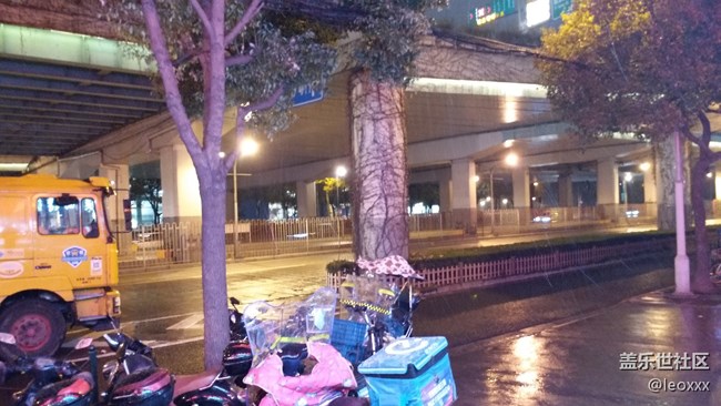 这次只参加了聚餐