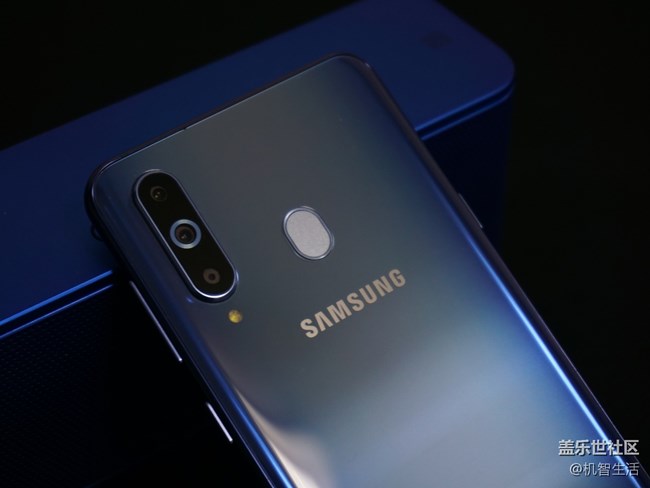 美轮美奂 原来你是这样的渐变色Galaxy A8s