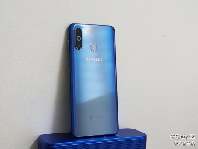 美轮美奂 原来你是这样的渐变色Galaxy A8s 美轮美奂 原来你是这样的渐变色Galaxy A8s