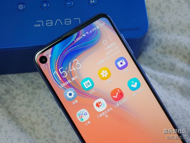 美轮美奂 原来你是这样的渐变色Galaxy A8s 美轮美奂 原来你是这样的渐变色Galaxy A8s