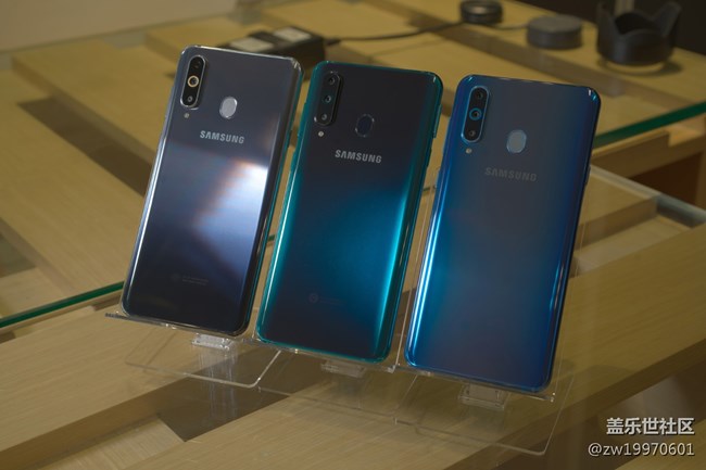 【Galaxy A8s星粉体验活动】Galaxy A8s全面视频评测