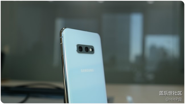 十年诚意之作 三星Galaxy S10系列上手体验