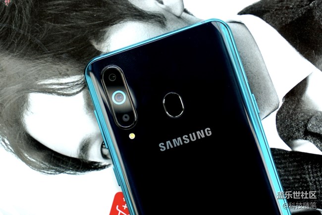 前沿科技的先行者,三星Galaxy A8s体验评测 前沿科技的先行者,三星Galaxy A8s体验评测
