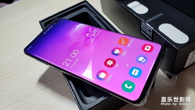 S10+开箱