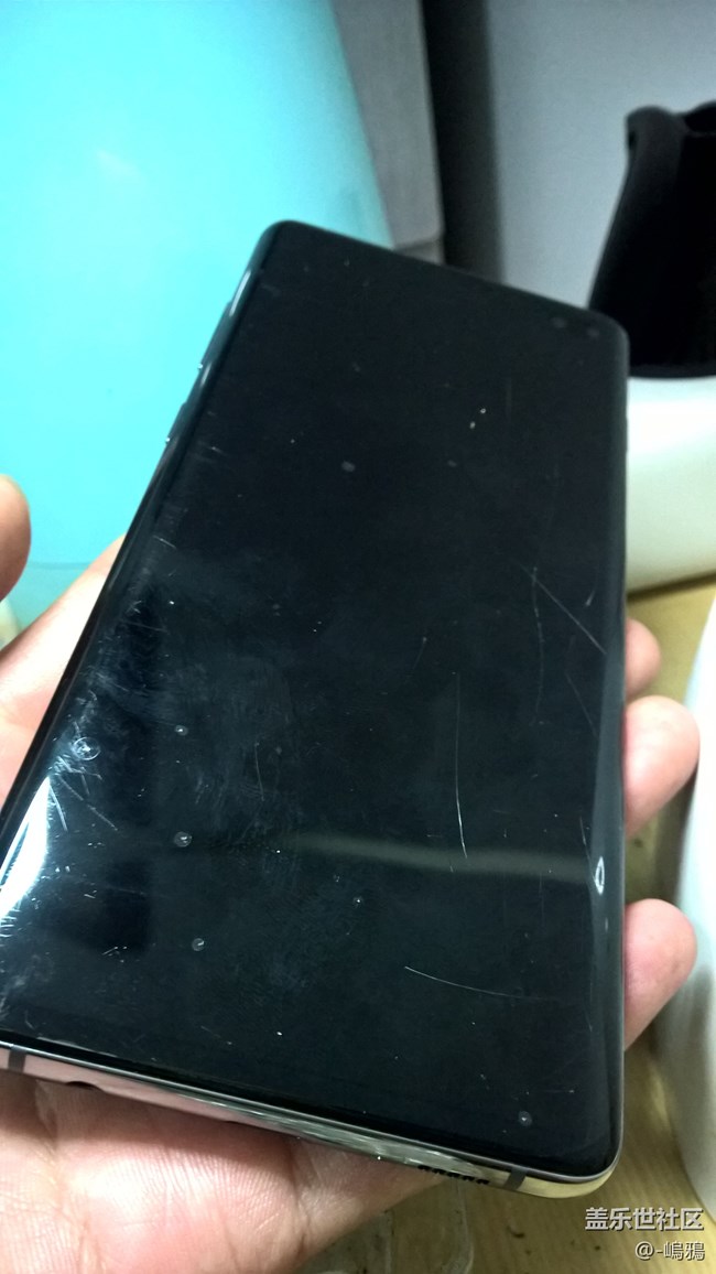 不是第一个撕膜的 绝对是第一个膜被……