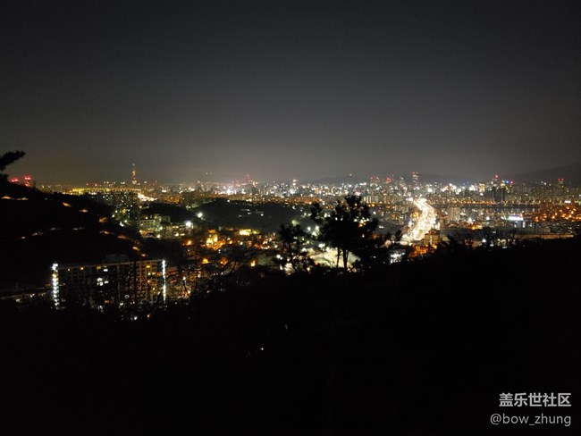 原声相机 VS  谷歌相机 首尔塔夜景