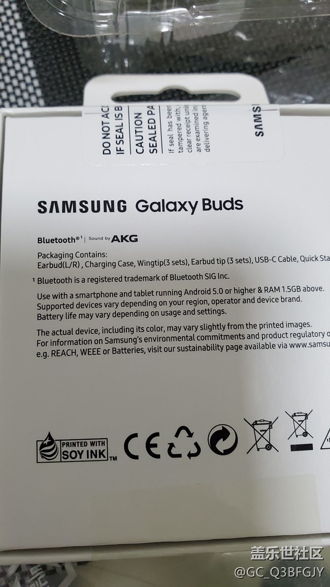 港版512赠送Buds入耳及与airpods 简单对比 港版512赠送Buds入耳及与airpods 简单对比