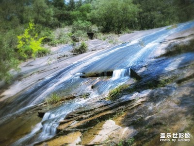 山泉