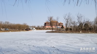 同样的地点，不同的季节