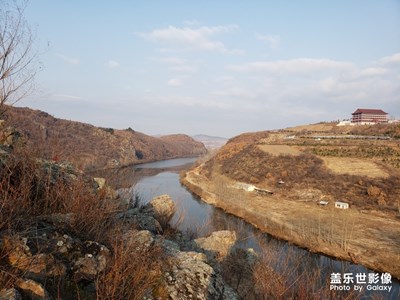河