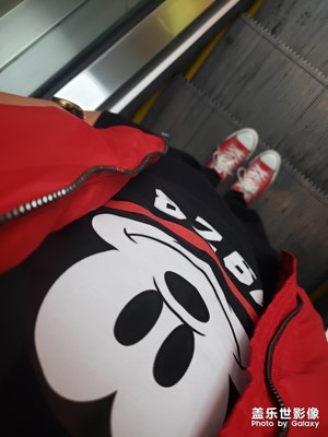 五一哪哪都是人