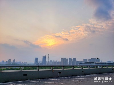 一抹夕阳