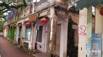 很像旧香港时的街