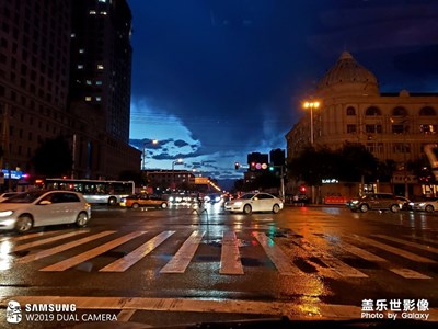 雨后的城市