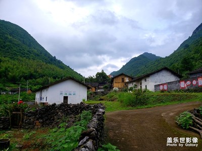 踏足户外
