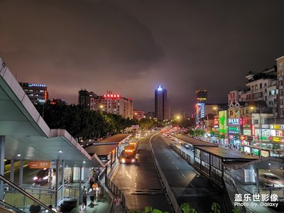 更新后的夜景好像没区别