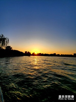 【浅秋时光】+落日余晖