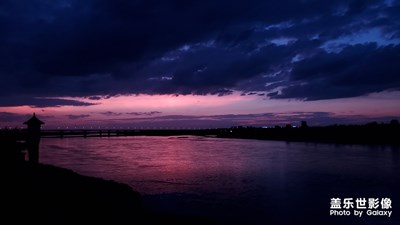 小县城的夕阳也是美丽的很