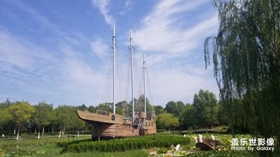 中秋佳节团聚，带着家人去玩
