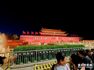 【夜色阑珊】+城市霓虹