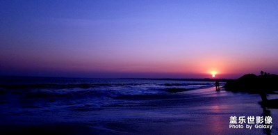 落日与海