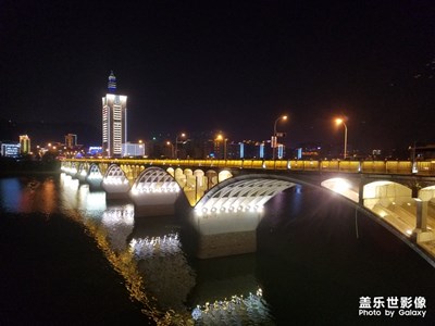 【瑰丽时分】+夜都市