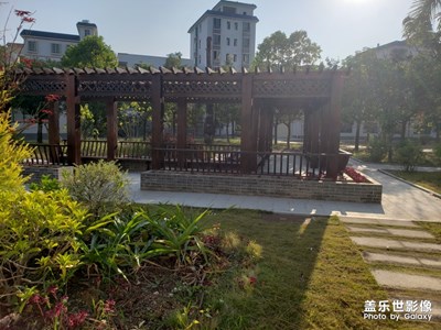 拍照还不错