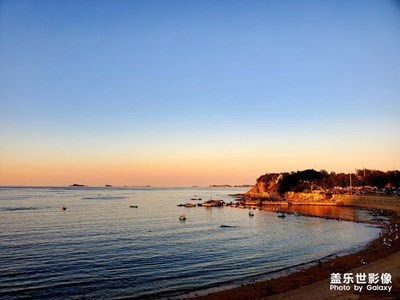 黄昏下的月亮湾