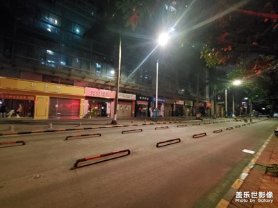 晚上出去买水果